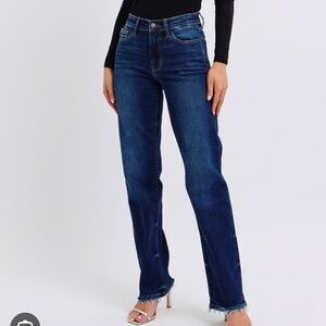 NWOT Judy Blue raw hem straight fit jeans